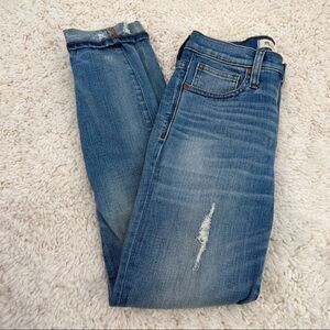 Madewell 9” High - Rise Skinny Jeans Distressed Blue Jeans size 24